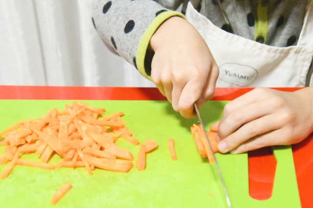 【成長別】子ども用包丁の選び方とおすすめ人気ランキングTOP10